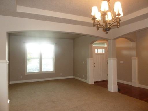 1256 SE 17th Ave - Photo 3 of 22