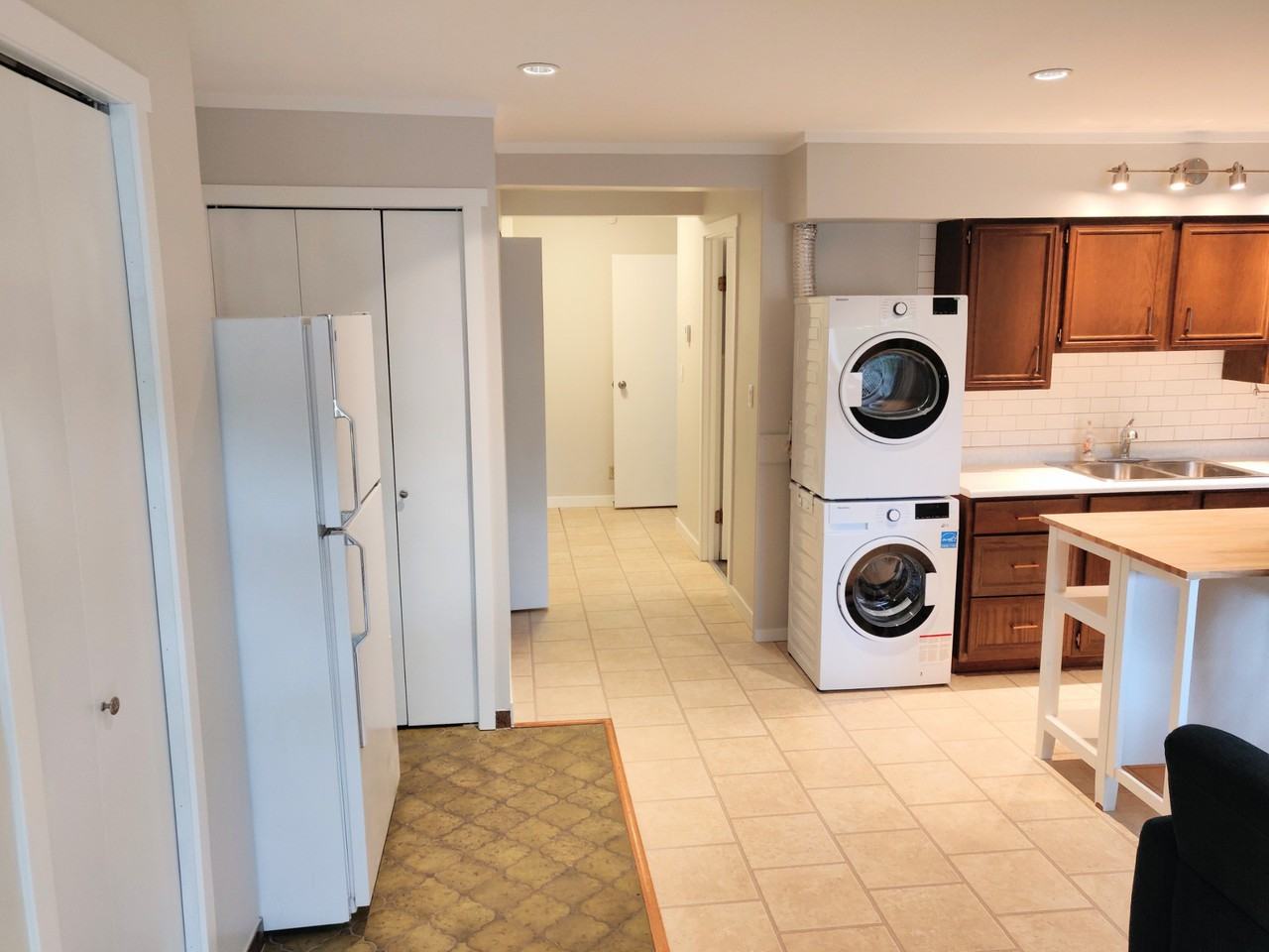 MacDonald Ave & Pandora St - Photo 4 of 12