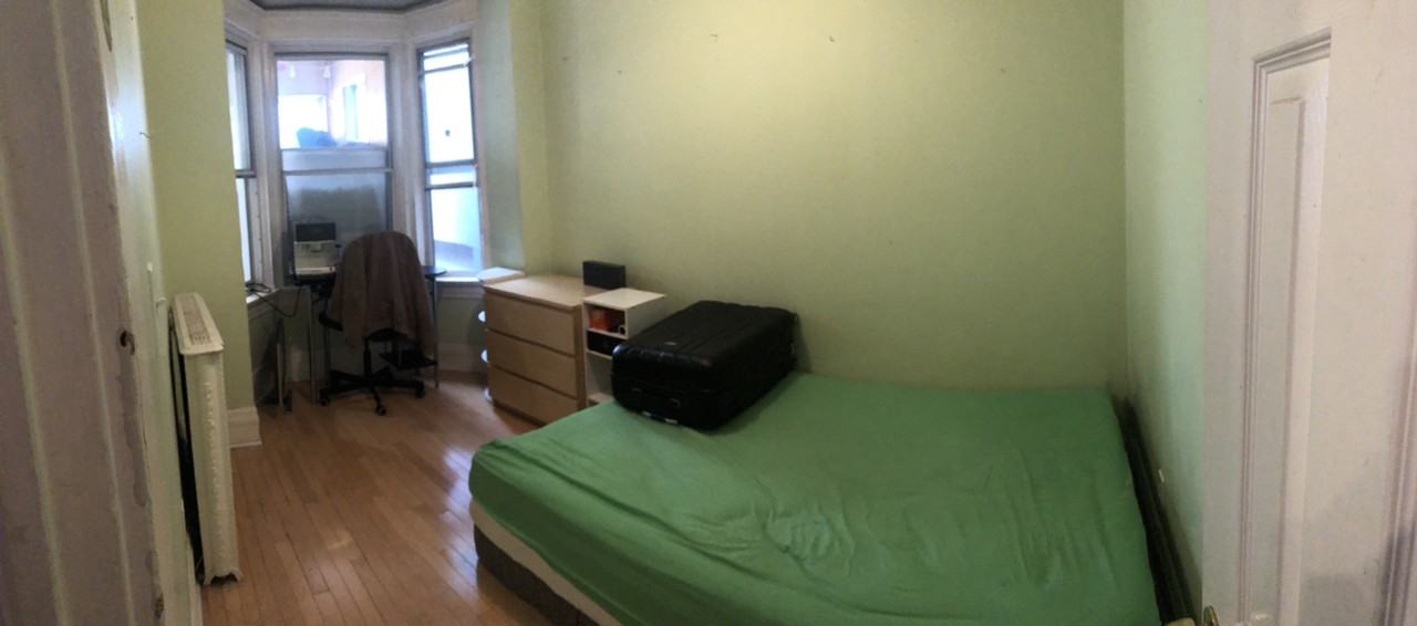 1000 College St - Photo 2 of 5