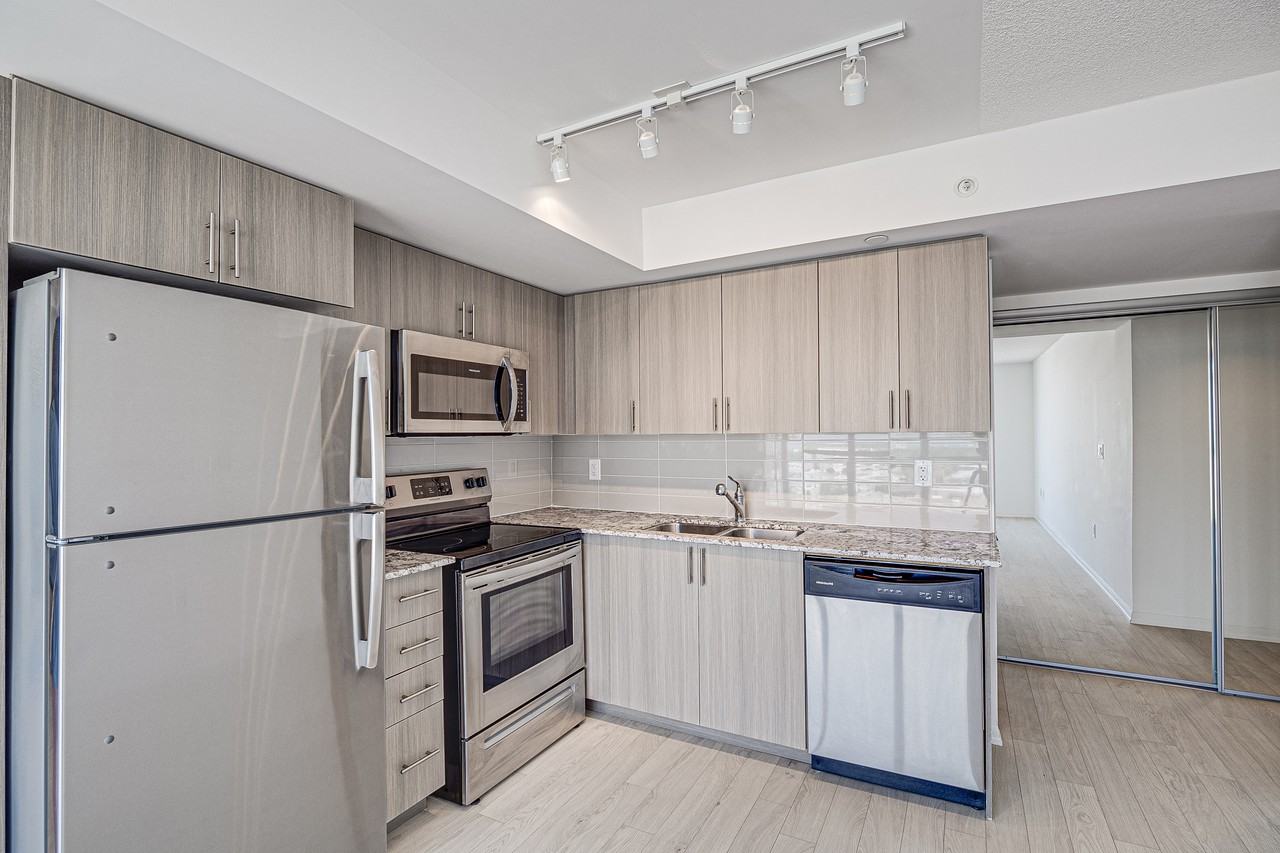 3091 Dufferin Street #1203 - Photo 7 of 18