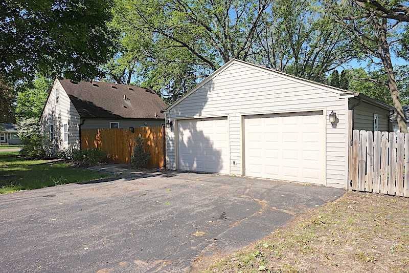 4970 Main St E - Photo 2 of 18