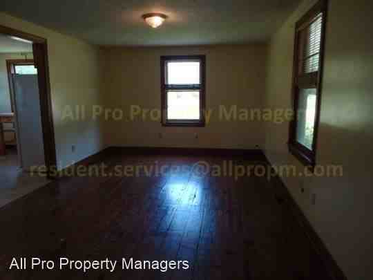 5235 Martin Rd - Photo 2 of 19