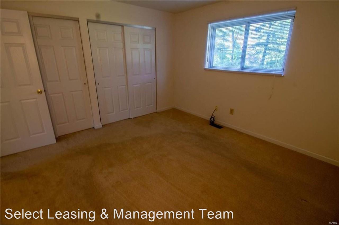 10 Gary Glen Dr - Photo 3 of 15