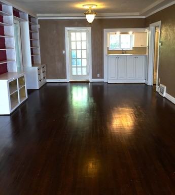 1129 NW 36th St - Photo 2 of 11