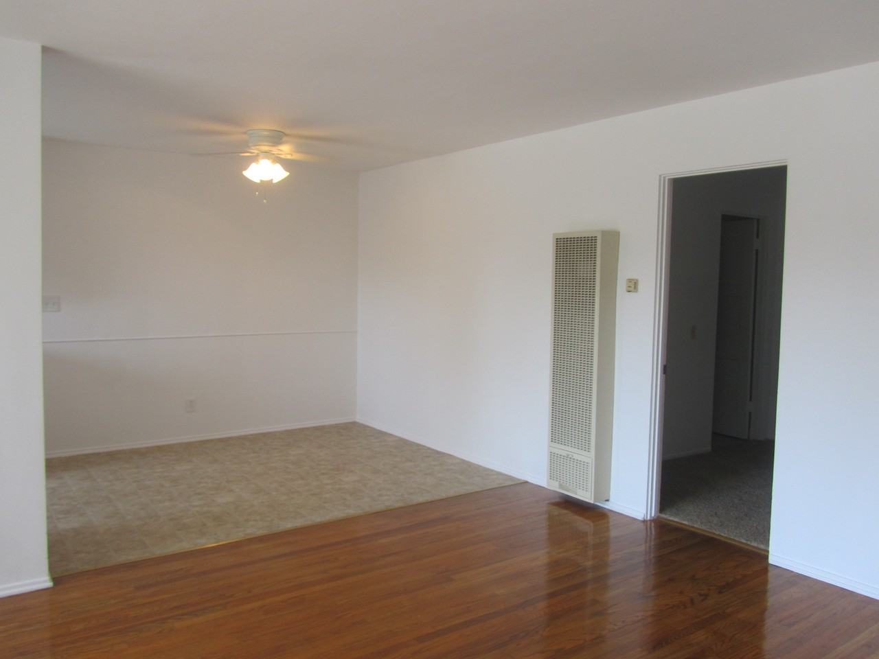 16179 Sunset Boulevard ## 1 - Photo 7 of 14