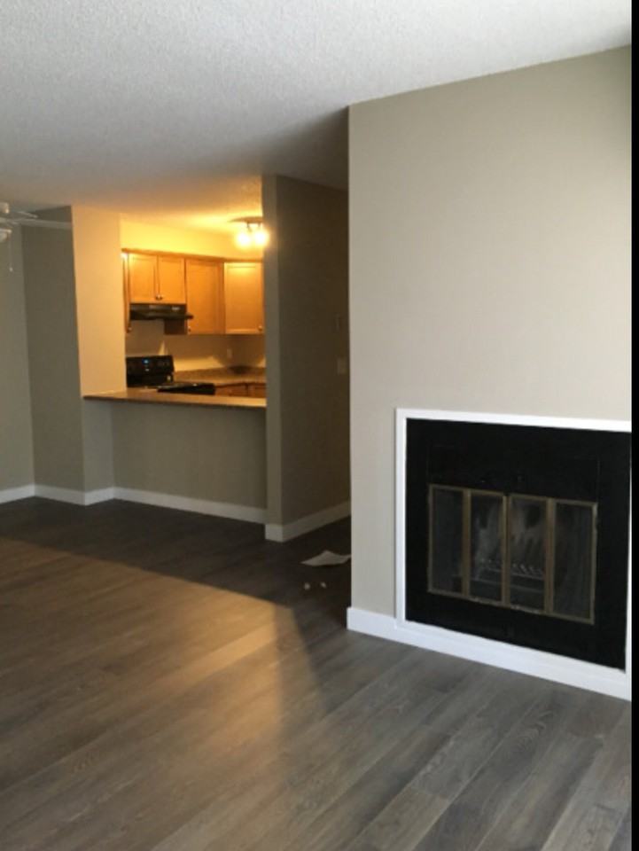 113–199 Providence Blvd SE - Photo 2 of 10