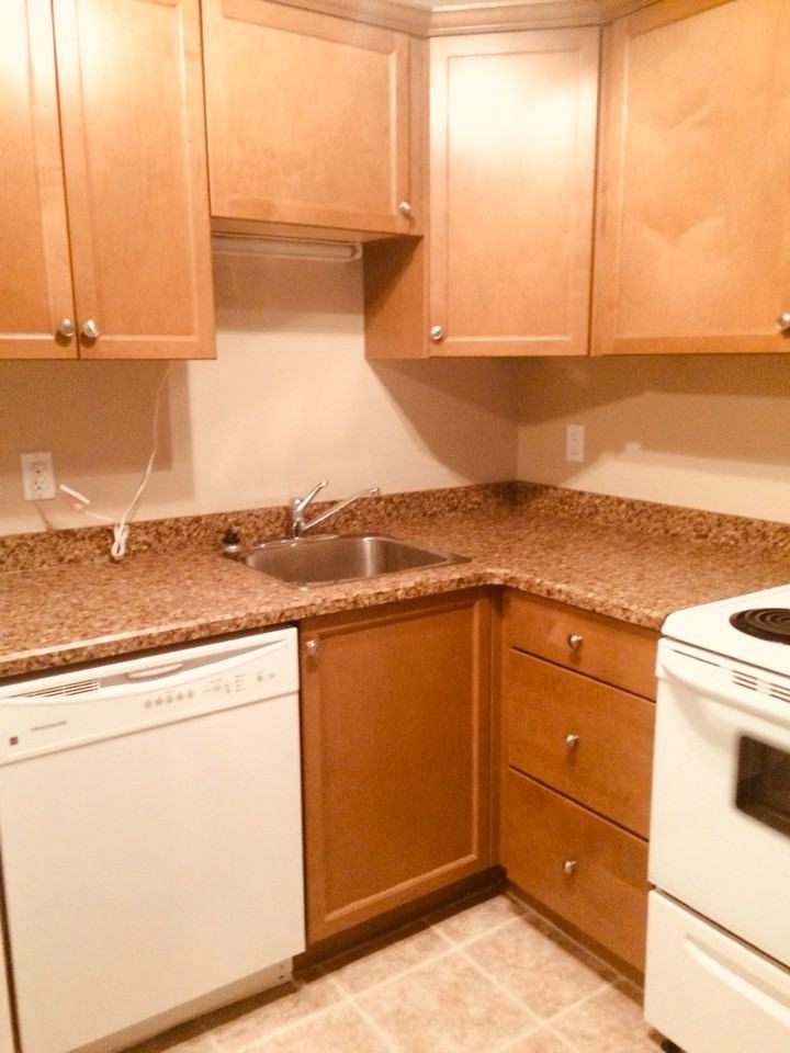 113–199 Providence Blvd SE - Photo 3 of 10