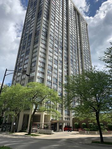 5455 N Sheridan Rd #411