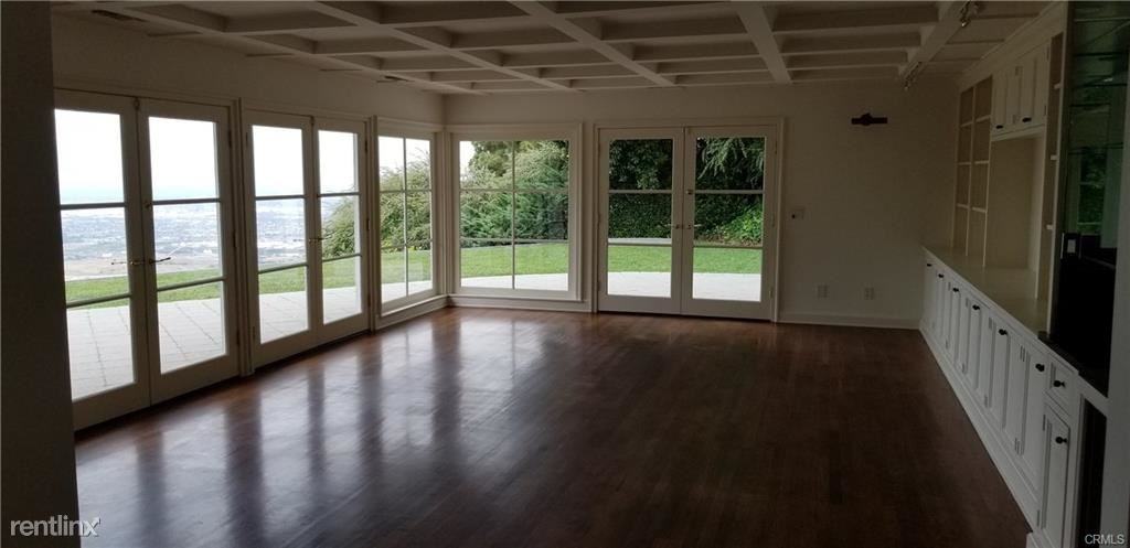 92 Crest Rd E - Photo 2 of 10