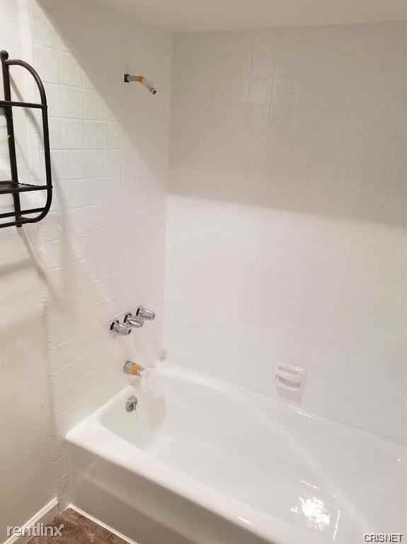 4757 Orion Ave - Photo 3 of 7