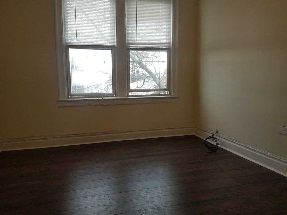 92 Woodlawn Avenue #2 - Photo 3 of 4