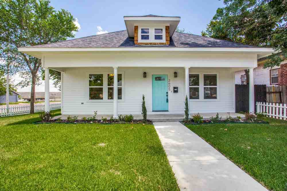 2605 May St - Photo 3 of 25