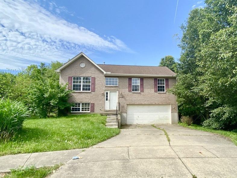 1752 Nicole Lauren Ln Hebron Ky 410488118, Hebron, KY 41048 3 Bedroom Apartment for 1,395