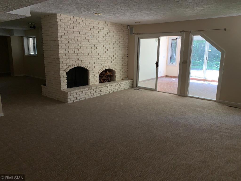 6021 Pine Grove Rd - Photo 2 of 7