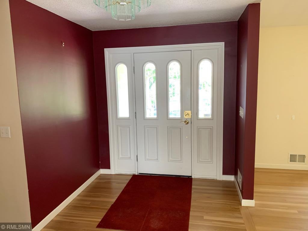6021 Pine Grove Rd - Photo 3 of 7