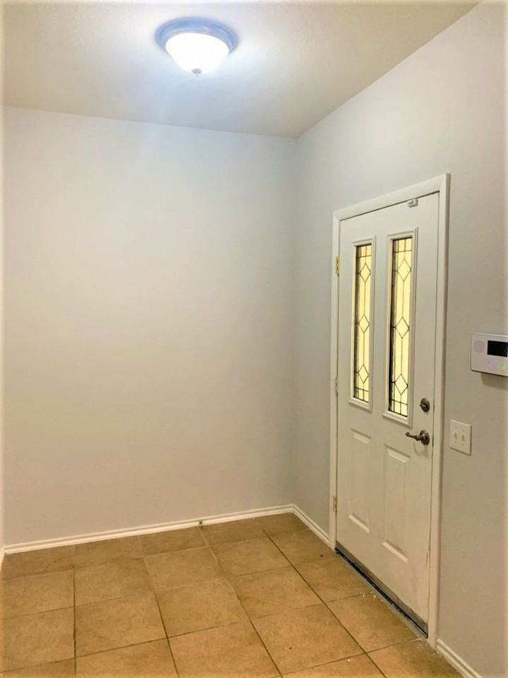 9005 Sun Shower Bnd - Photo 2 of 23