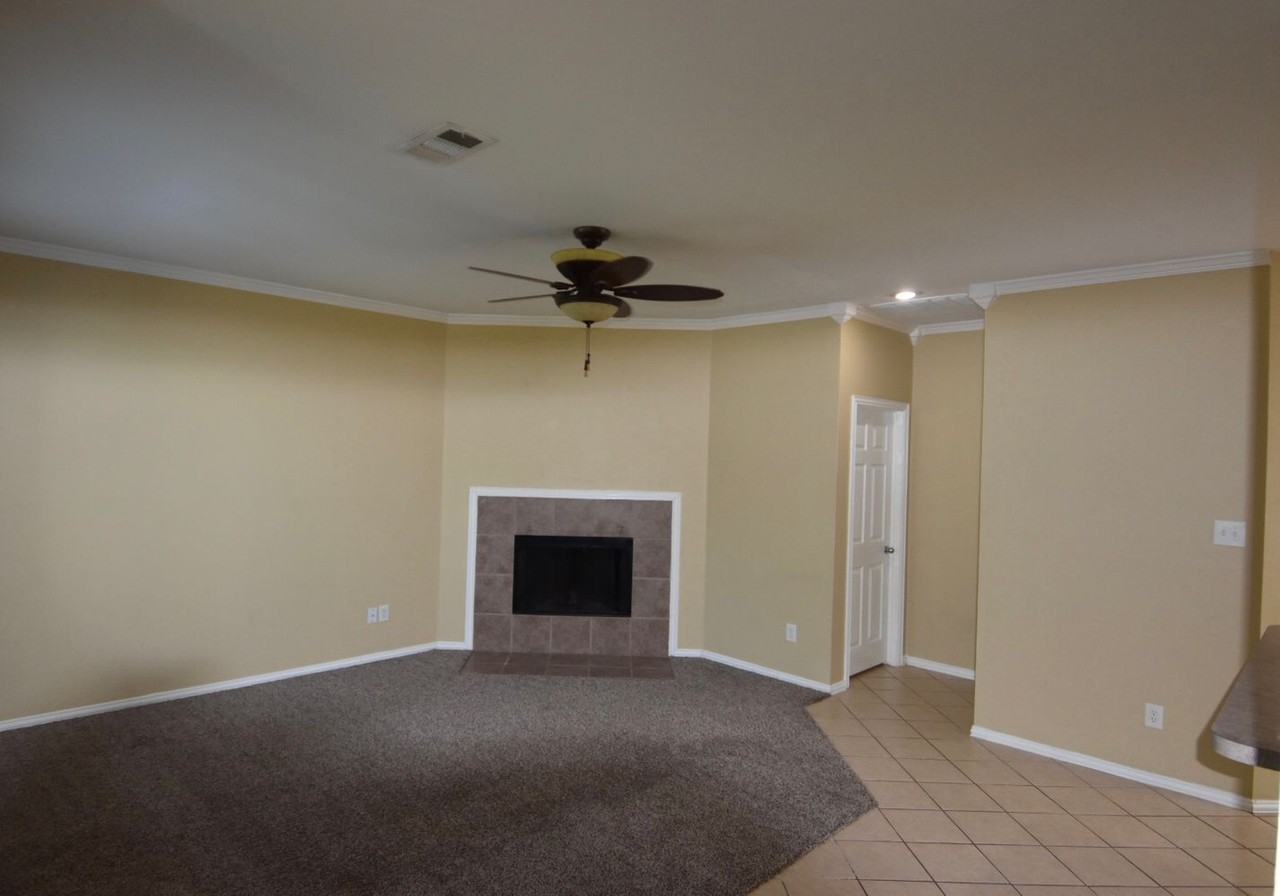 9846 Cedarcrest Dr - Photo 2 of 24