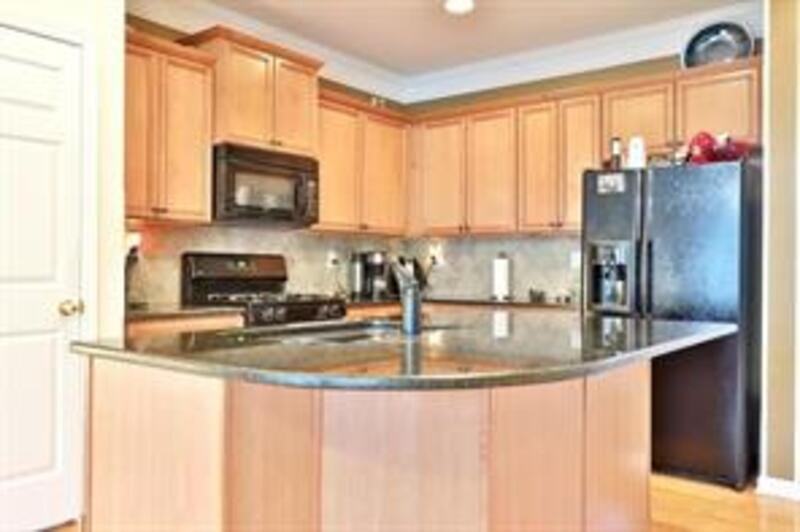 10920 Skyway Dr - Photo 2 of 23