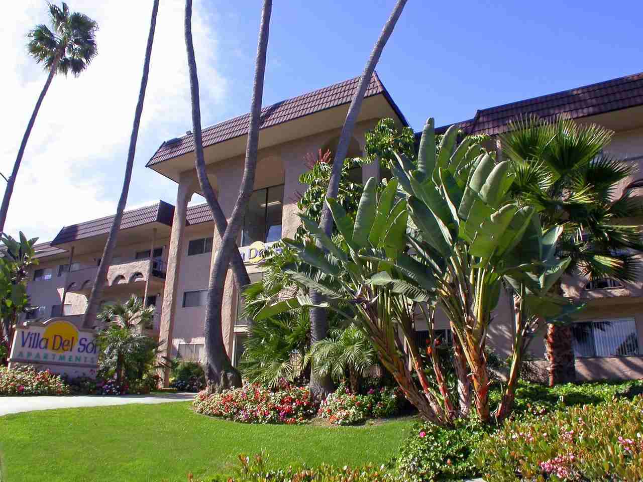 5444 Reservoir Dr #D16