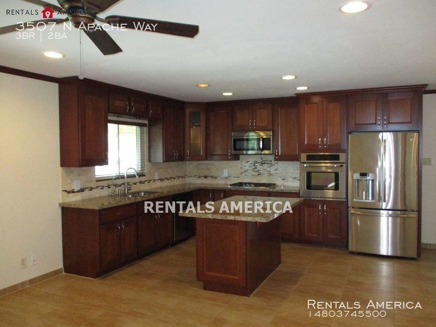 3507 N Apache Way - Photo 3 of 29