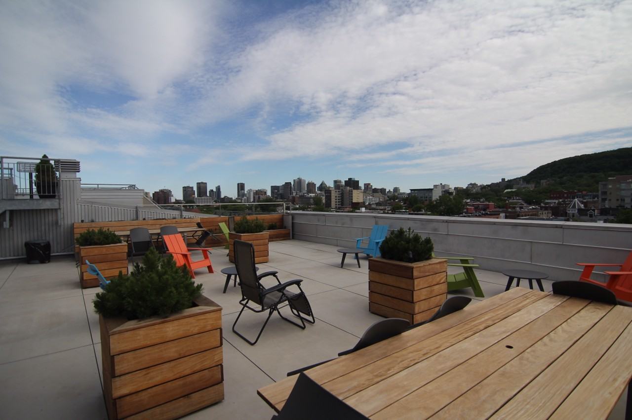 267 Rue Rachel E - Photo 2 of 11