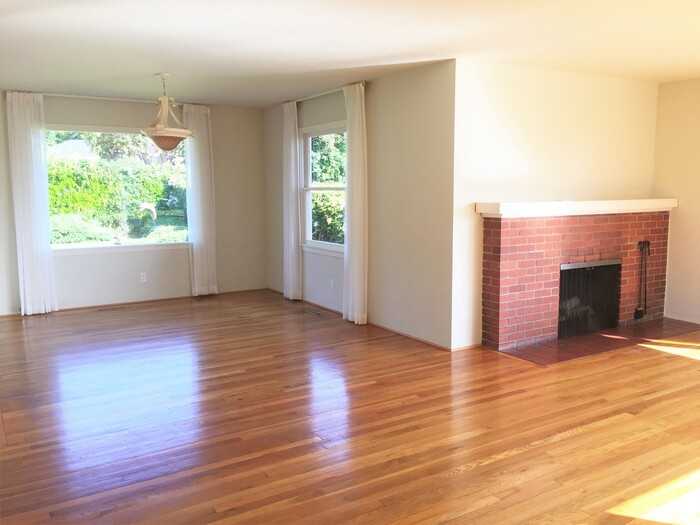 170 Del Monte Blvd - Photo 3 of 14