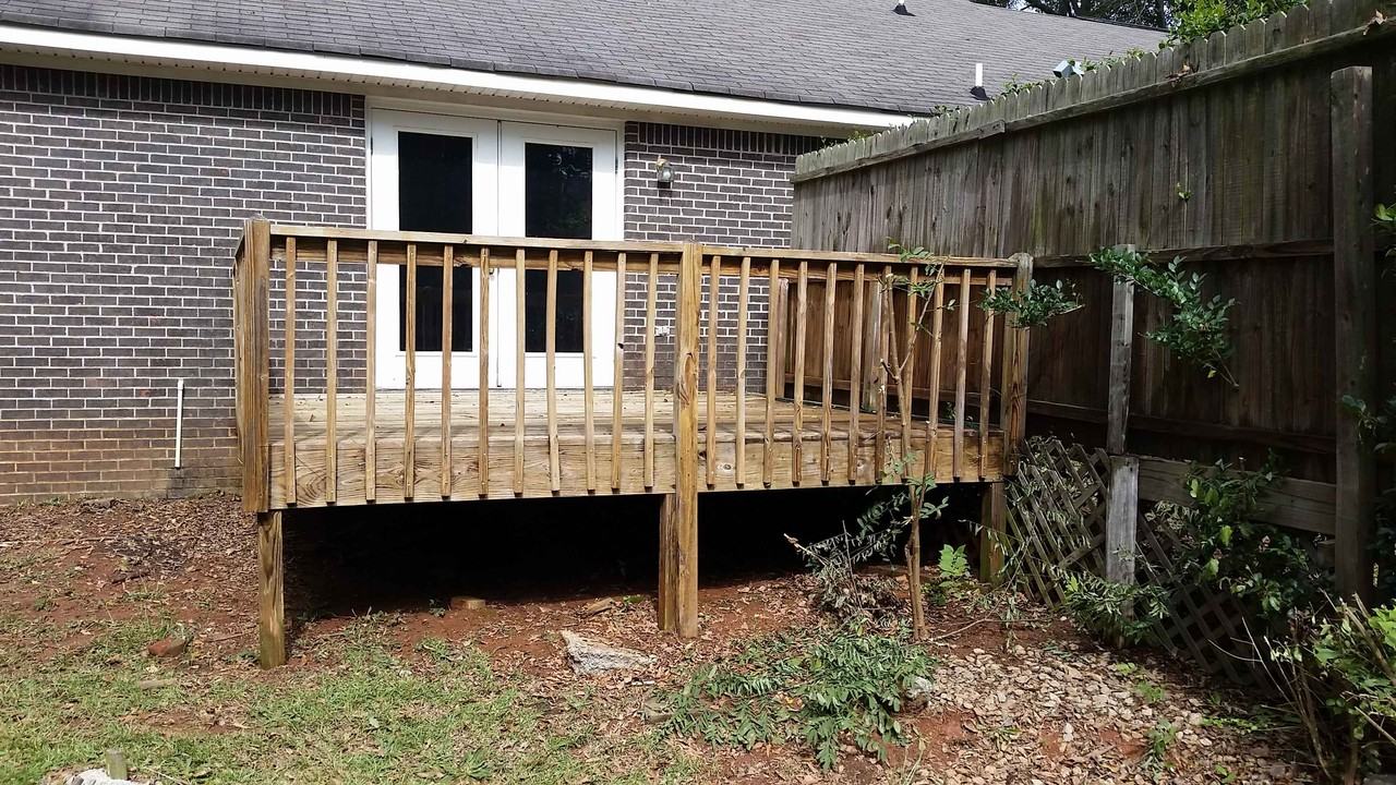 96 Carmichael St - Photo 3 of 14