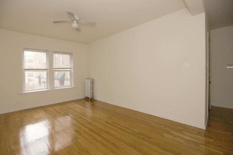 Barry Court - Photo 2 of 6