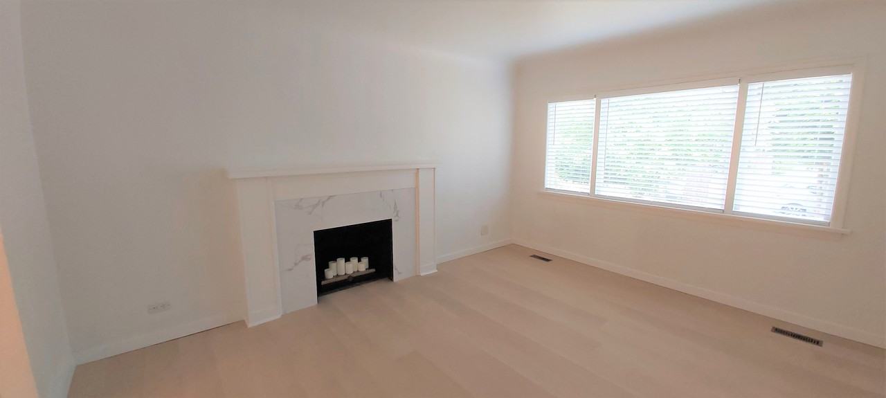 2888 West 41st Avenue - Photo 2 of 12