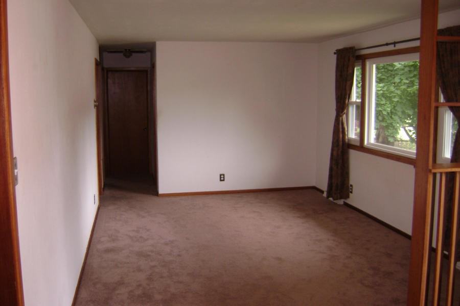 408 Bonhill Dr NW - Photo 3 of 22