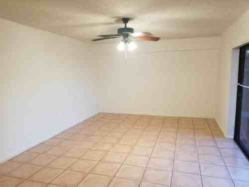 133 Heritage Way - Photo 3 of 8