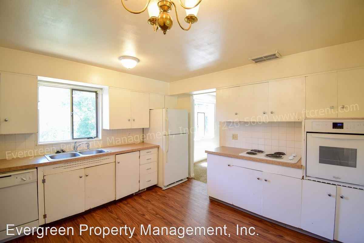 141 Yale Ave - Photo 2 of 18