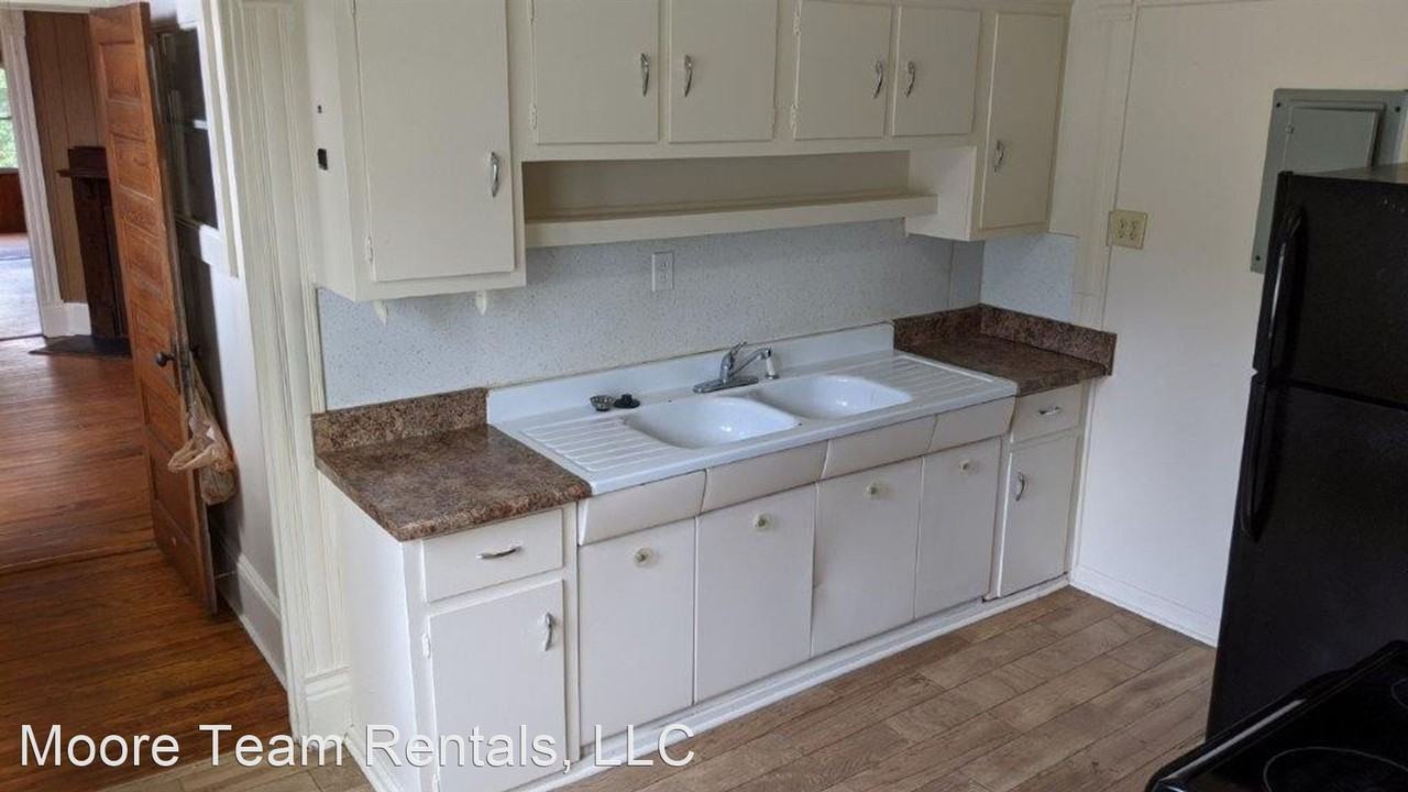 Kit Carson Lane - Photo 2 of 17