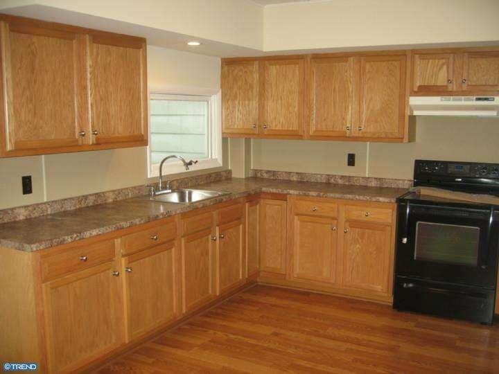 806 N Whitford Rd - Photo 2 of 13