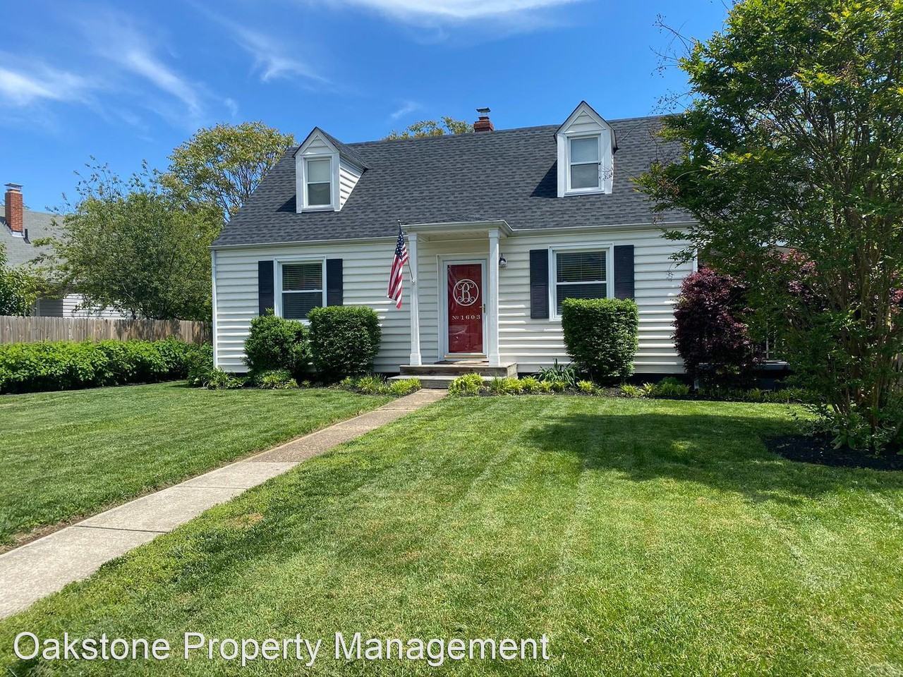 1603 Harvard Rd - Photo 2 of 22