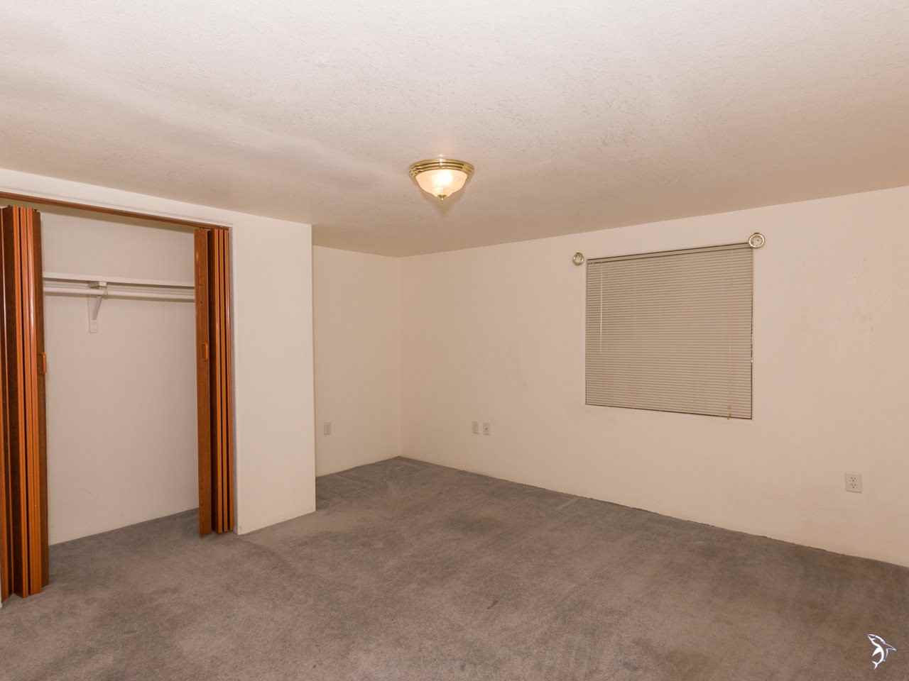 11462 E 39th Pl - Photo 3 of 11