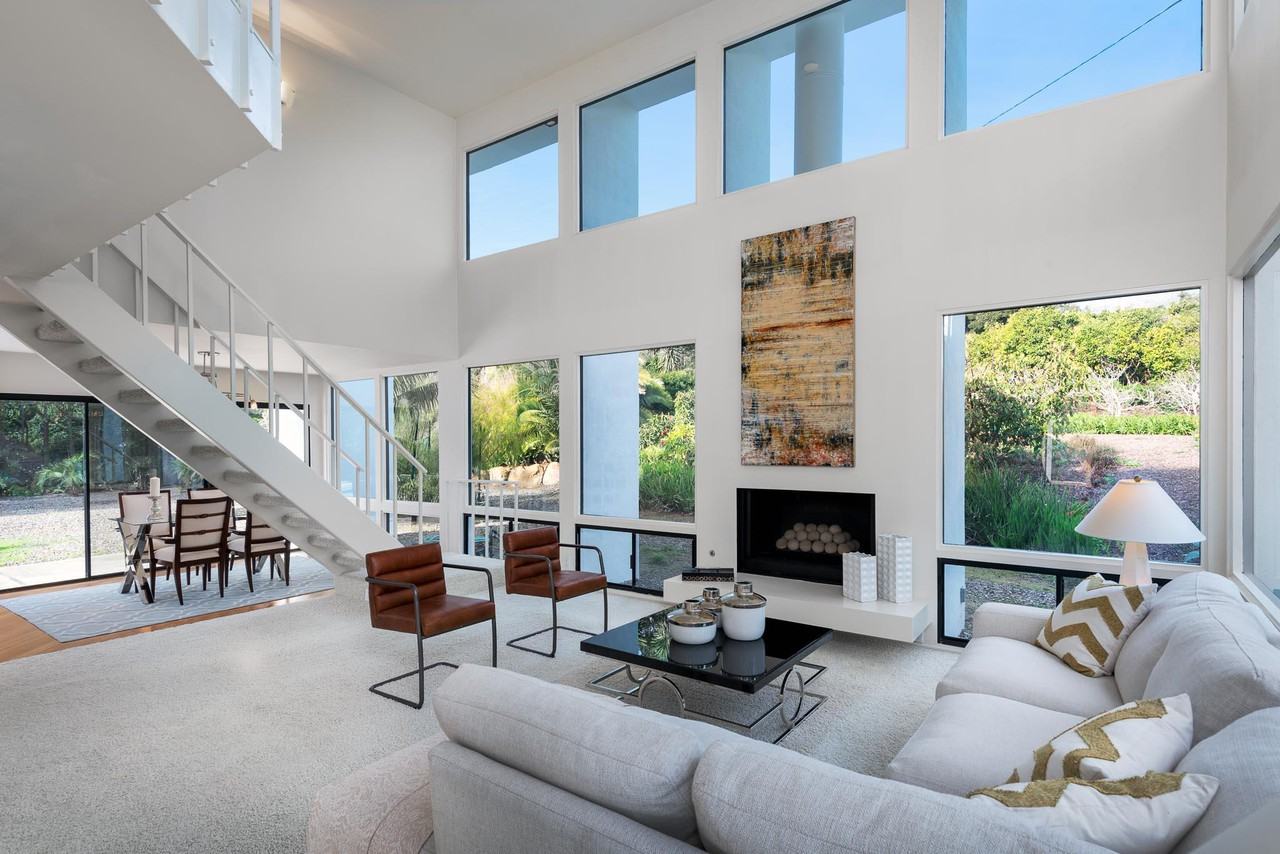 760 Hot Springs Rd - Photo 3 of 18