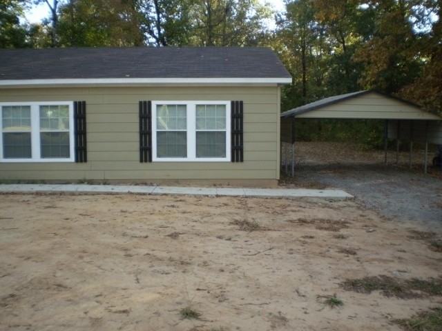 135 Ryan Rd - Photo 3 of 24