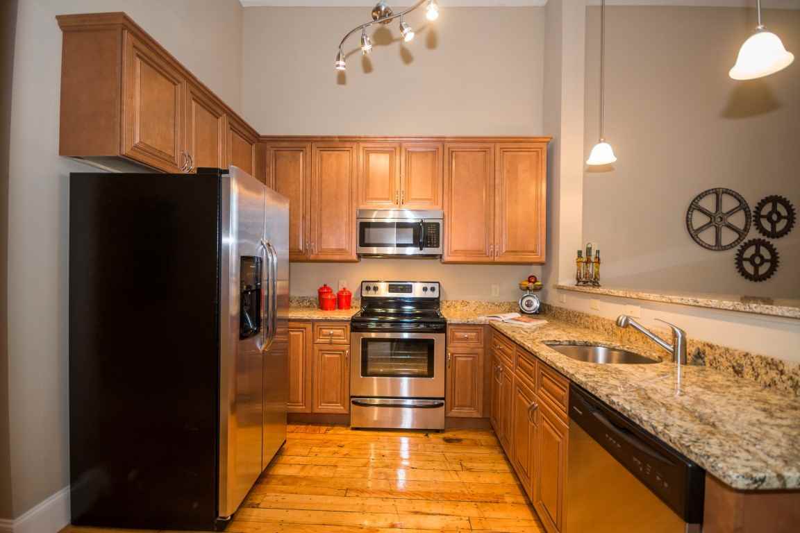 US Rubber Lofts - Photo 3 of 60