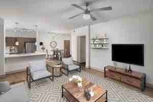 featured image of 600 E Curry Rd