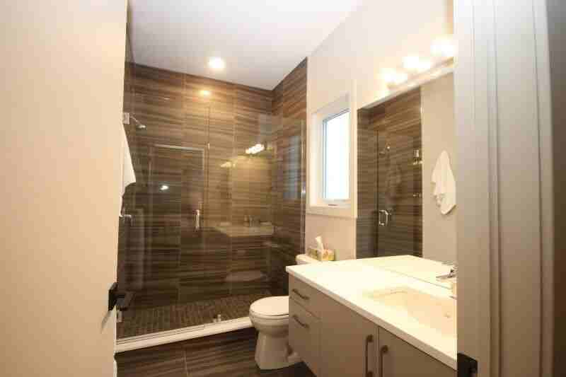212 Clare Street #3 - Photo 7 of 12