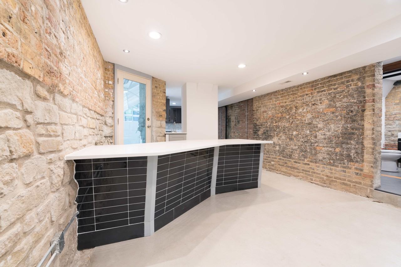 655 West Wrightwood Avenue #G - Photo 5 of 17