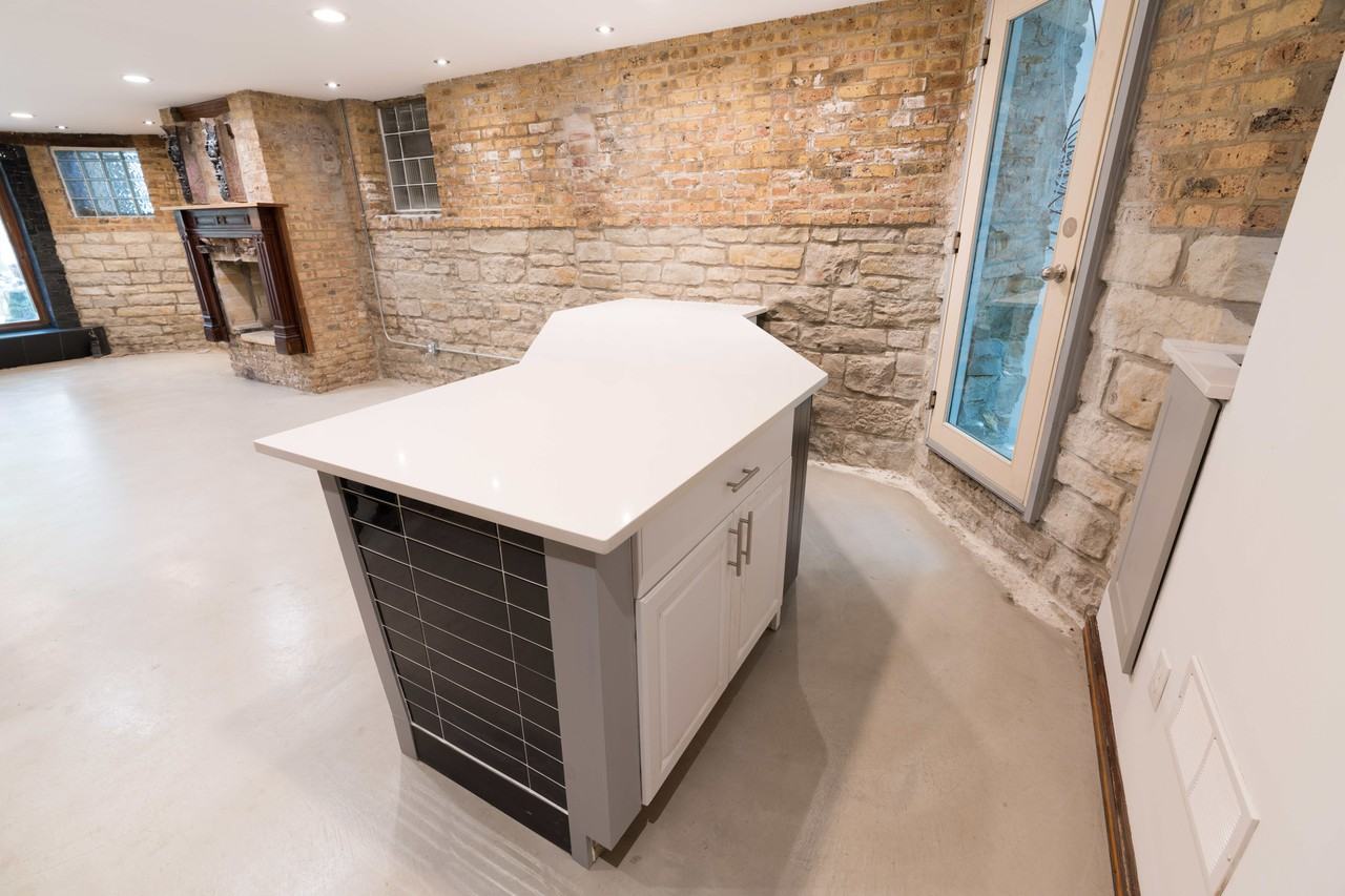 655 West Wrightwood Avenue #G - Photo 7 of 17