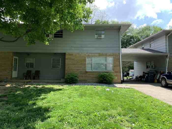 847 Riverside Dr - Photo 2 of 23