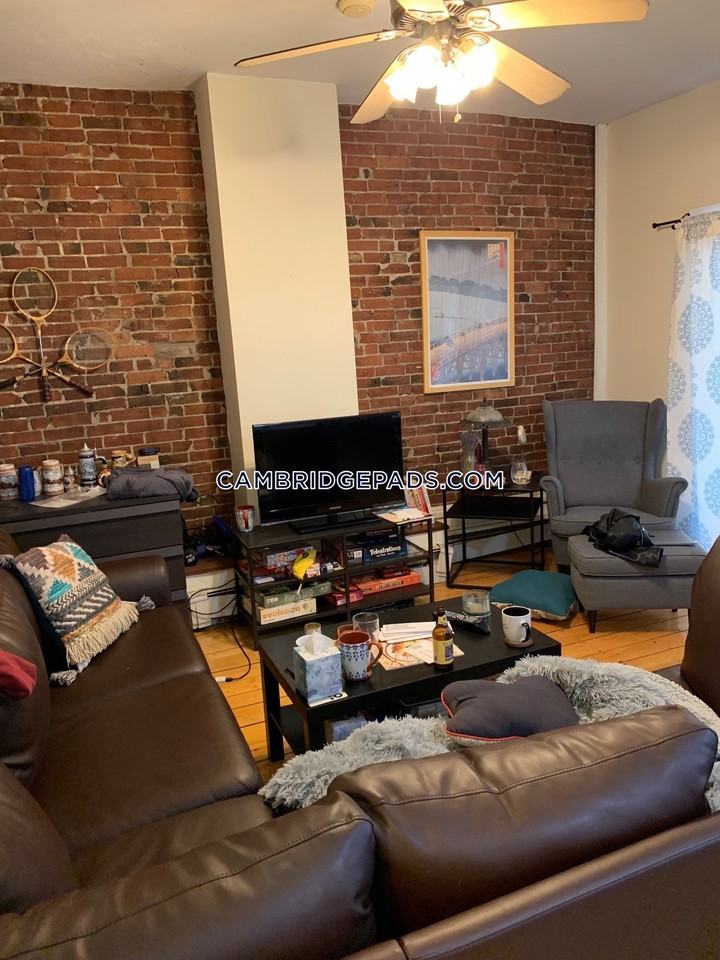 115 Hampshire Street #2A