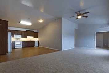 Altoona Towers Apartments For Rent In Altoona Ia 50009 With 5 Floorplans Zumper