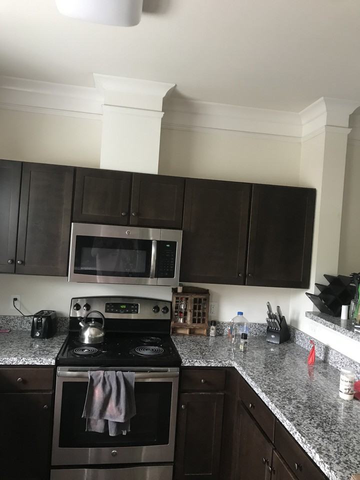 700 Sw Chickadee St #104 - Photo 2 of 6