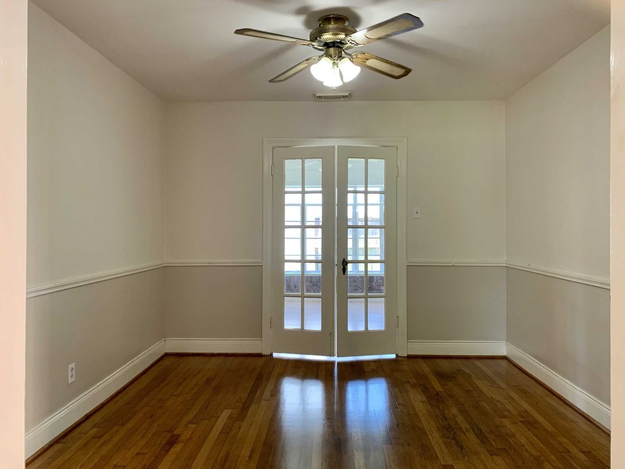 4001 Case St - Photo 3 of 13