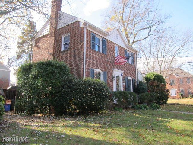 5806 Mckinley St - Photo 3 of 30