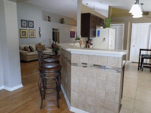 17049 Torvest Ct - Photo 2 of 8